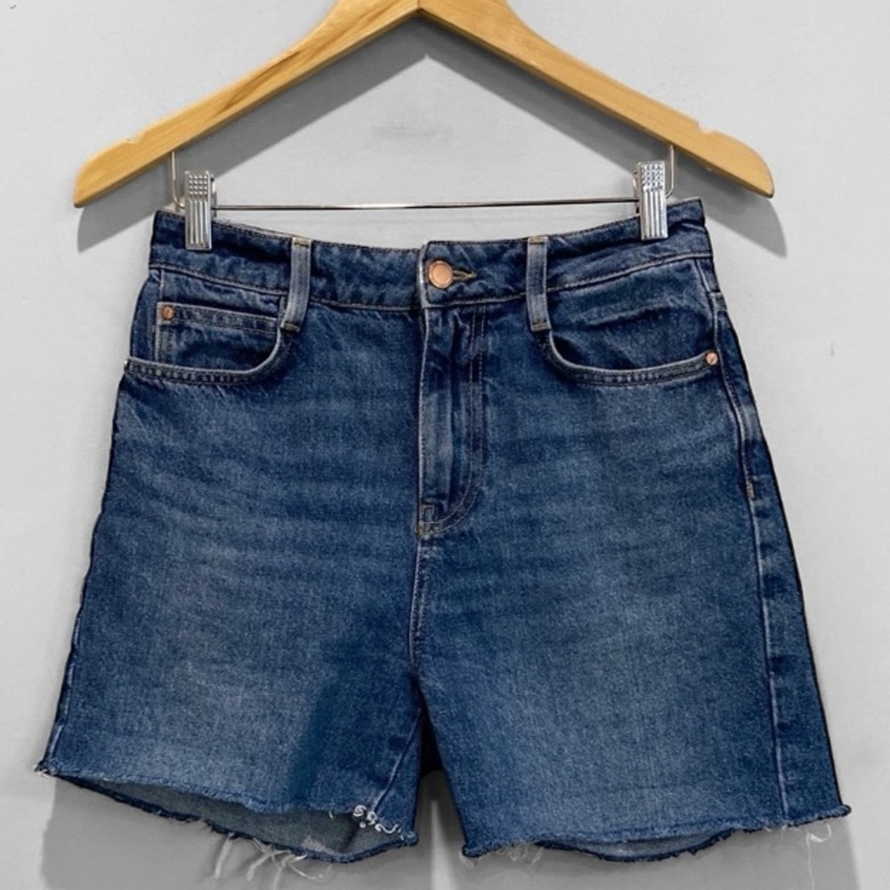 Zara Blue Jean Shorts High-Waisted Style Size 4